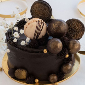 1.5lbs Chocolate Madness Cake from Masoom Bakers 1.5lbs Chocolate Madness Cake from Masoom Bakers