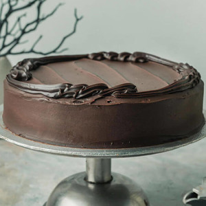 2.5lbs Chocolate Fudge Cake from Masoom Bakers