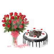 2Lbs Luxury Avari Hotel Cake and Roses